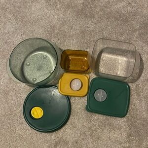 Tupperware rock and serve